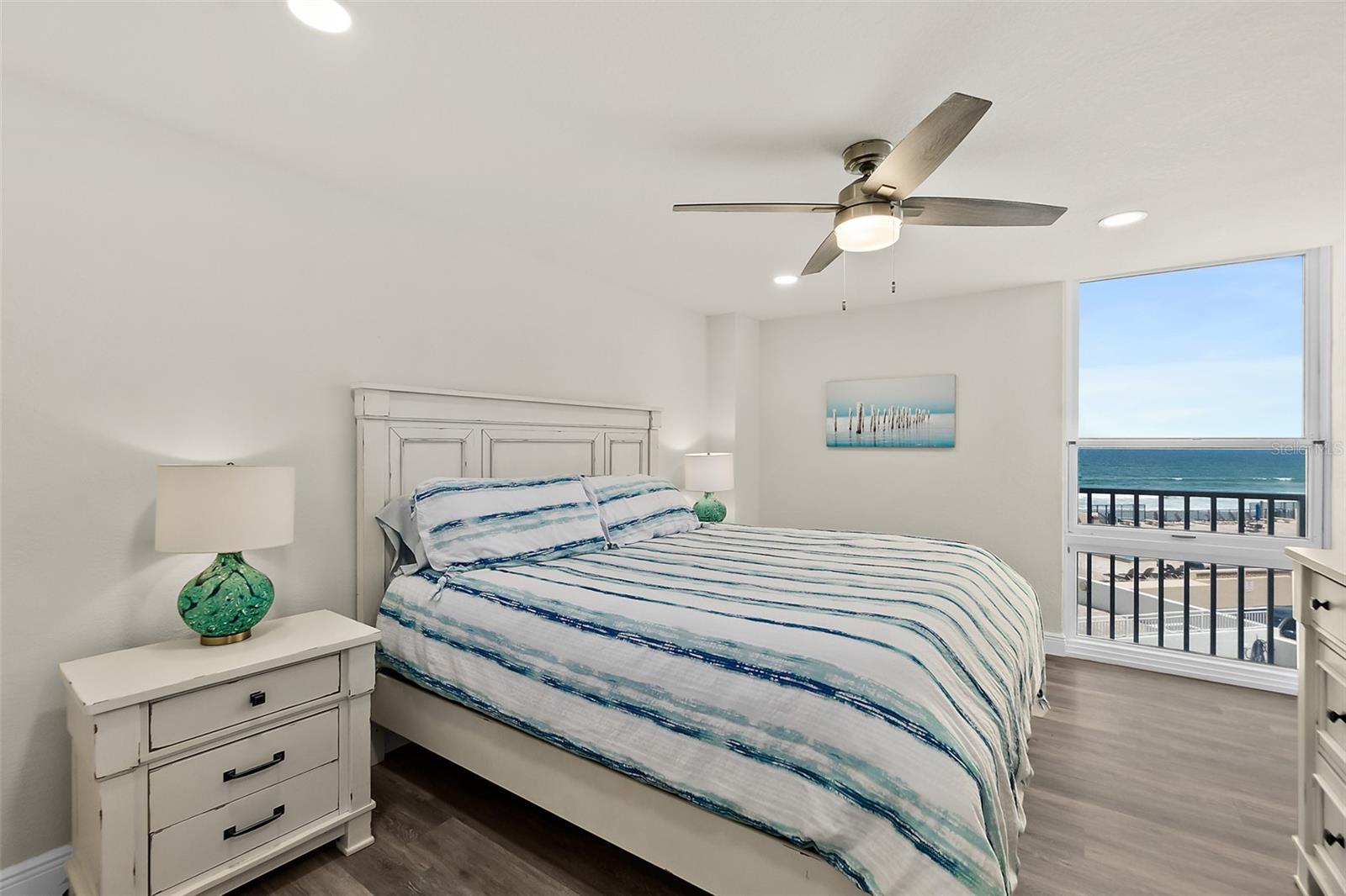 OCEANS 2 - Residential Lease
