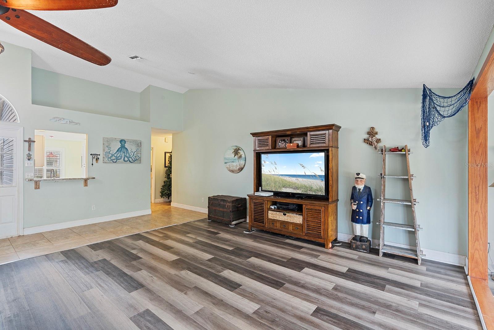 TYMBER TRACE PH 01 - Residential