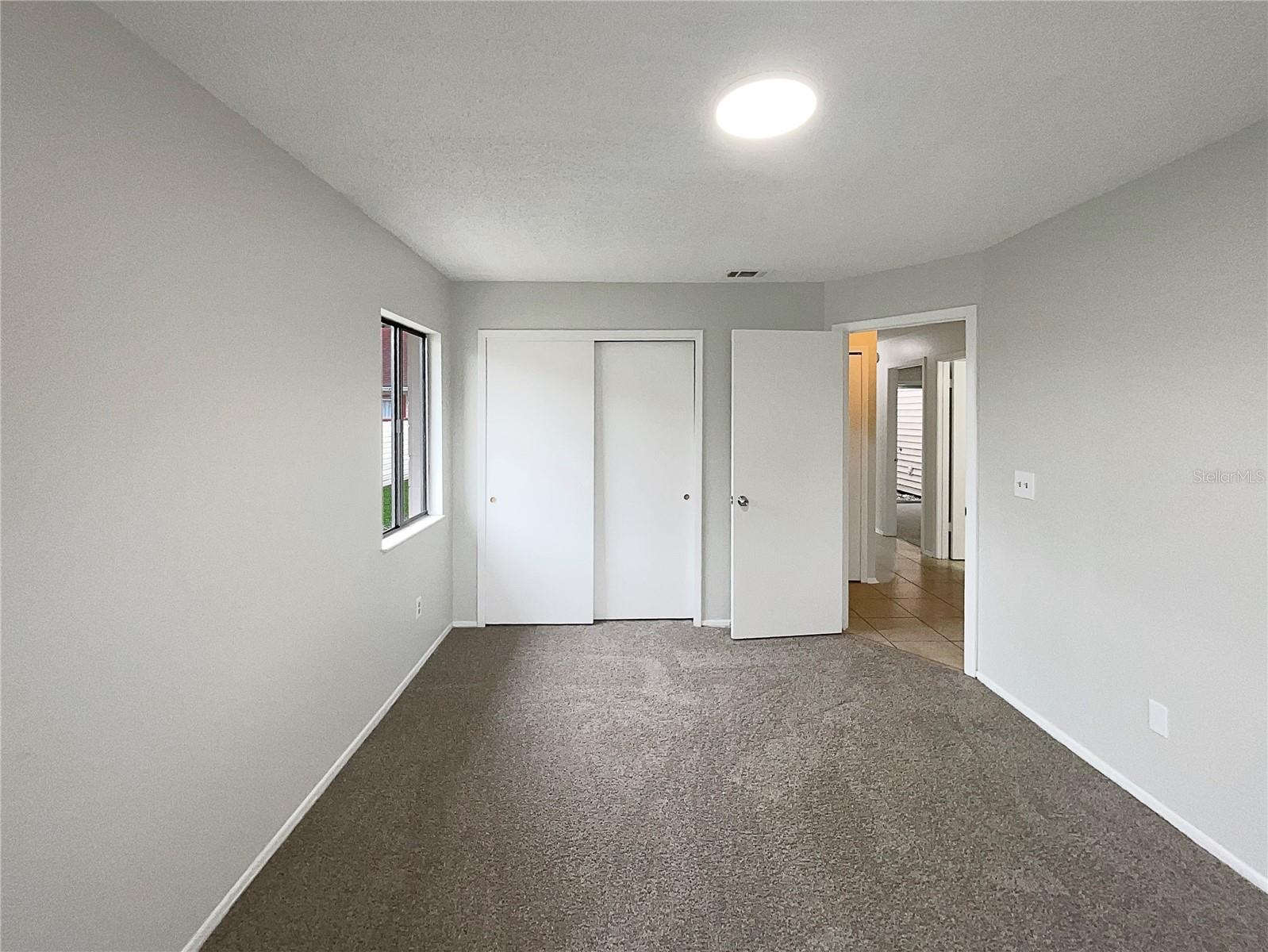 WHISPER LAKES - Residential