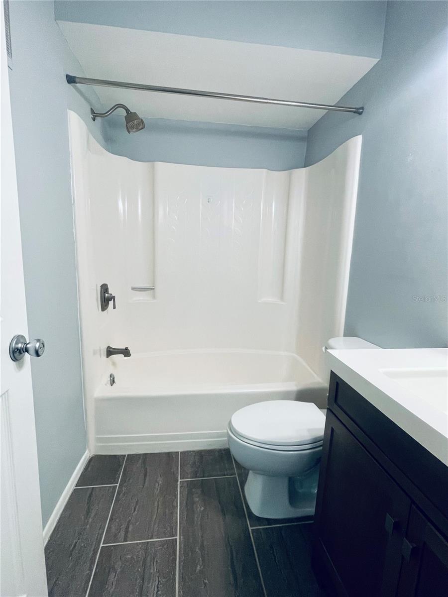 LAKESHORE CHARLOTTE COUNTY PH 03 - Residential Lease