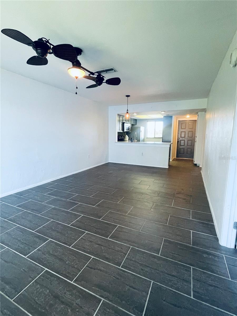 LAKESHORE CHARLOTTE COUNTY PH 03 - Residential Lease