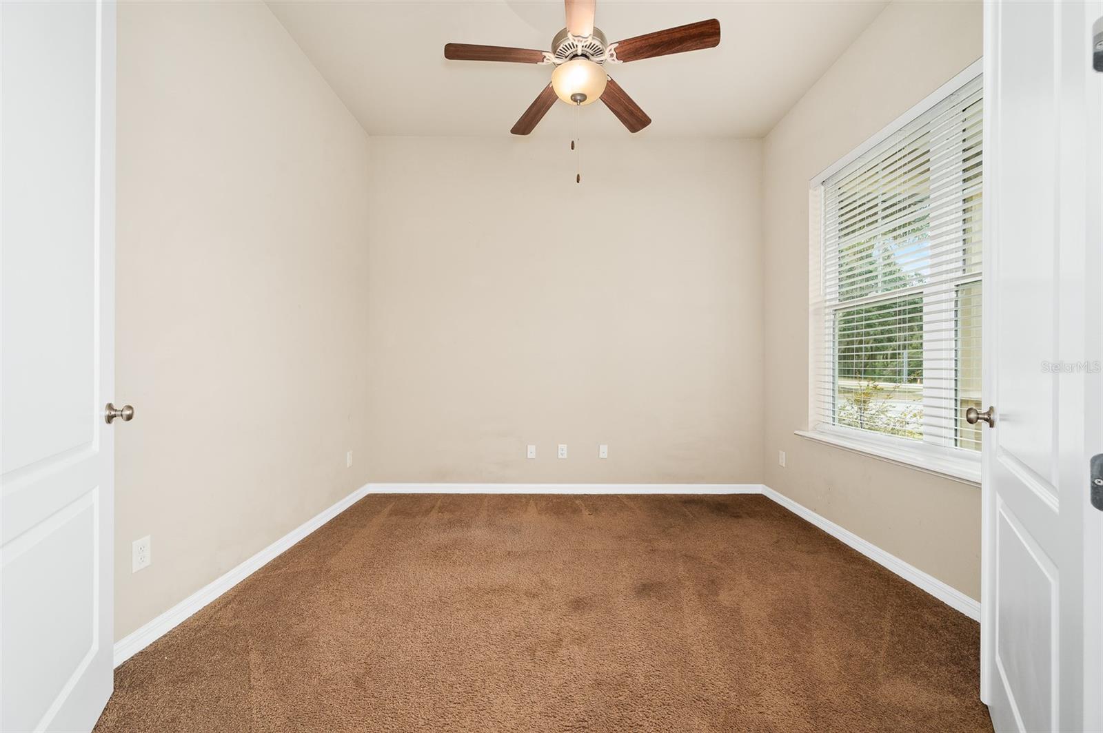 OAKMONT - Residential Lease