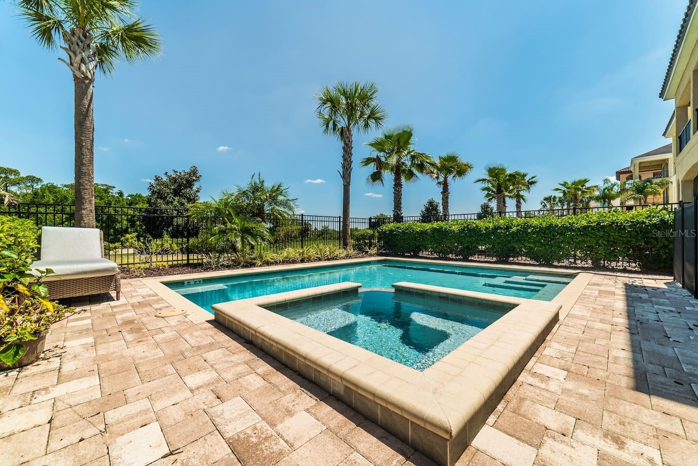 945 DESERT MOUNTAIN COURT