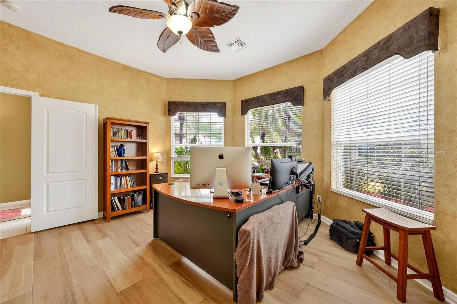 ROCK SPGS RDG PH V-A - Residential