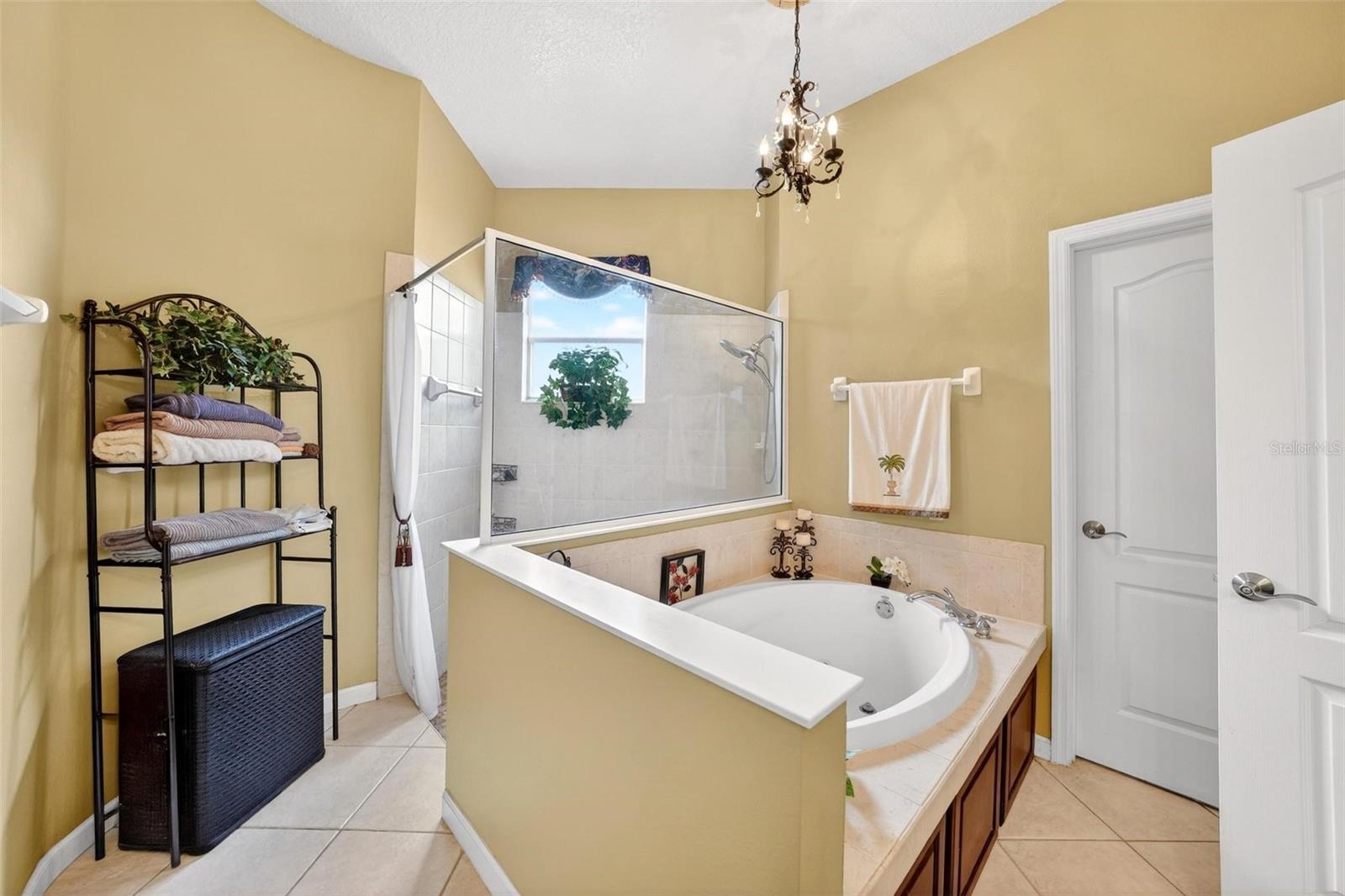 ROCK SPGS RDG PH V-A - Residential