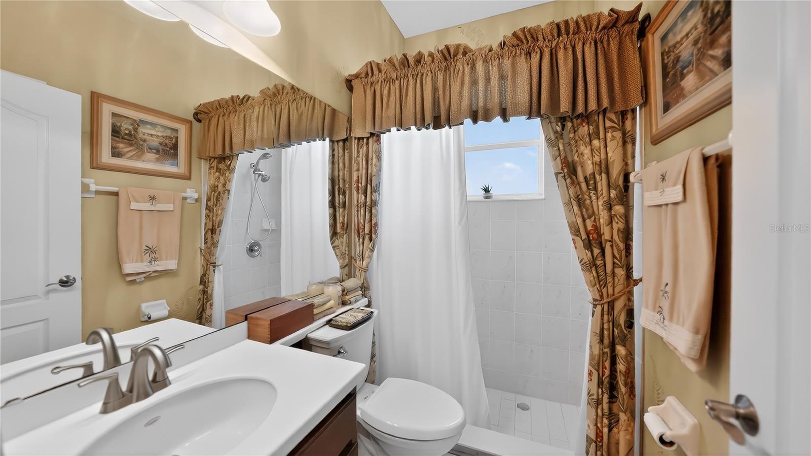 ROCK SPGS RDG PH V-A - Residential