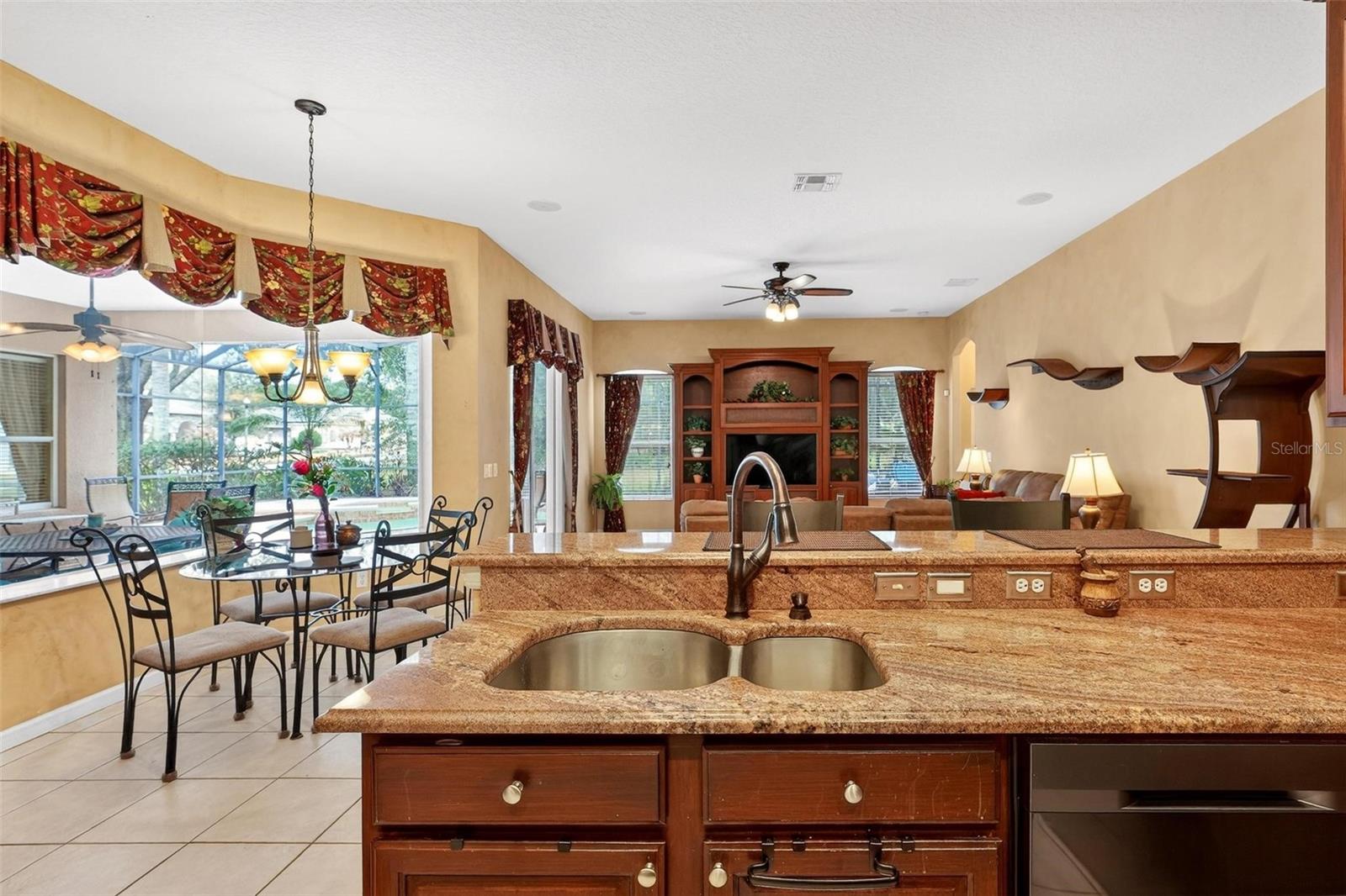 ROCK SPGS RDG PH V-A - Residential