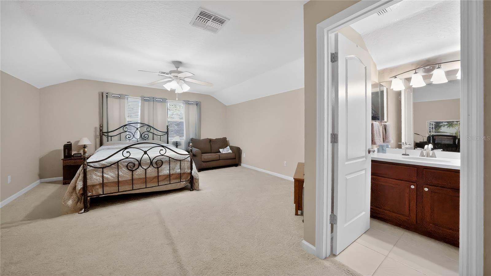 ROCK SPGS RDG PH V-A - Residential