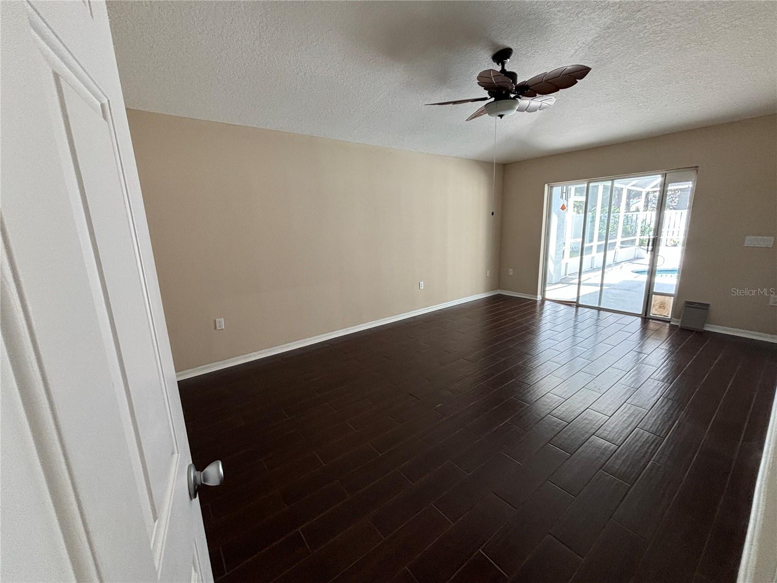 PALM COAST/EASTHAMPTON SEC 34 - Residential Lease