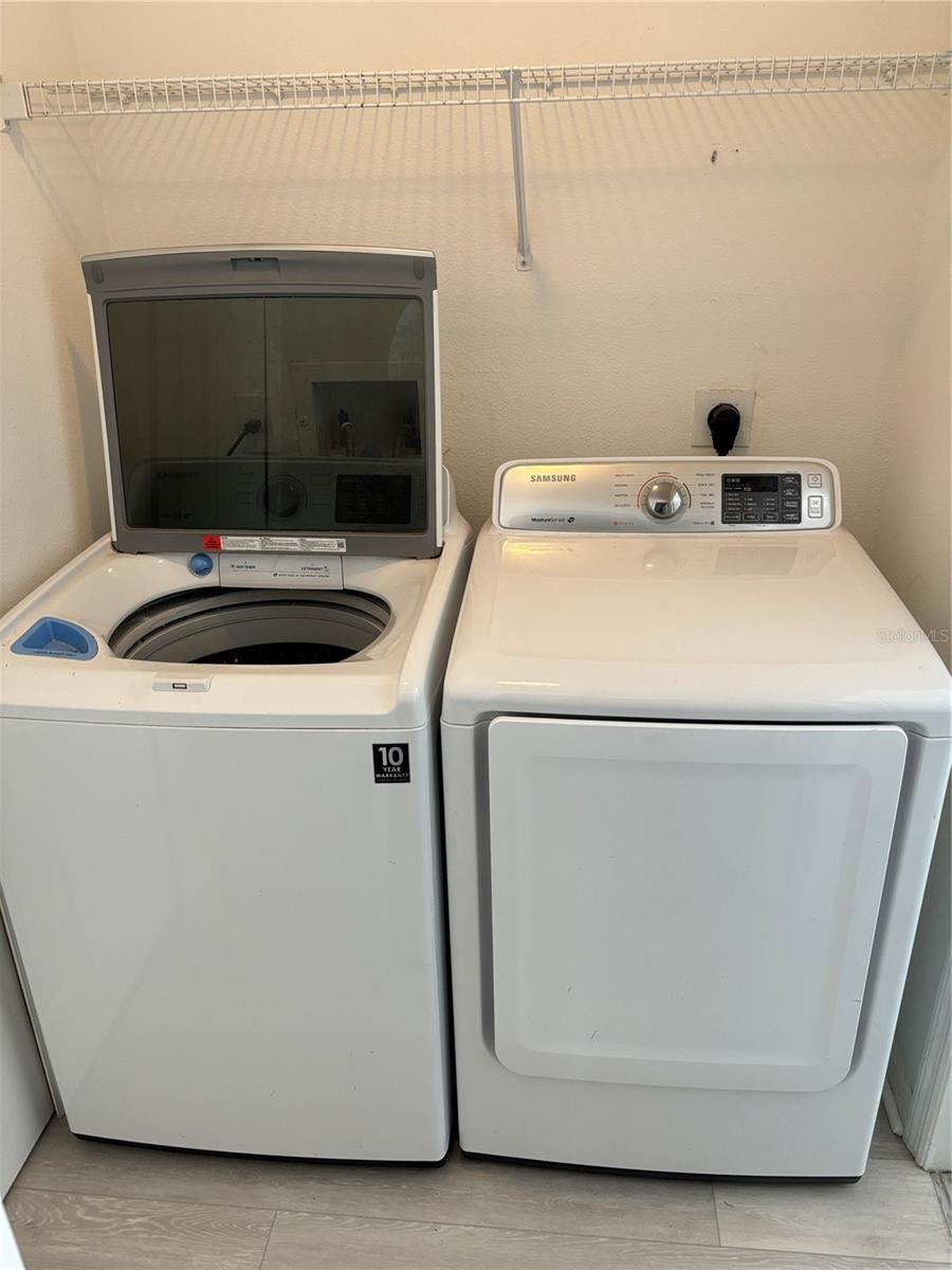 PALM COAST/EASTHAMPTON SEC 34 - Residential Lease