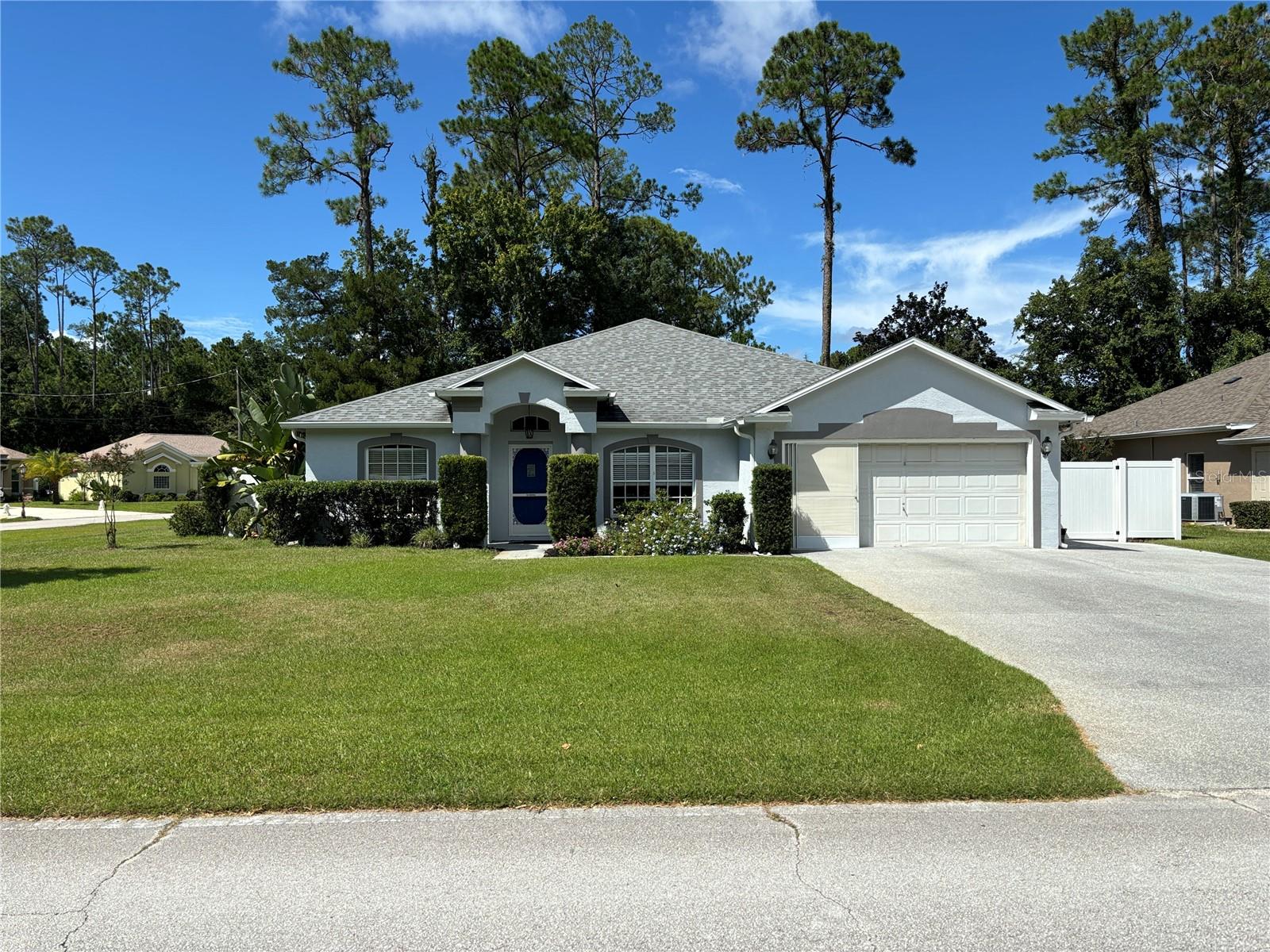 PALM COAST/EASTHAMPTON SEC 34 - Residential Lease