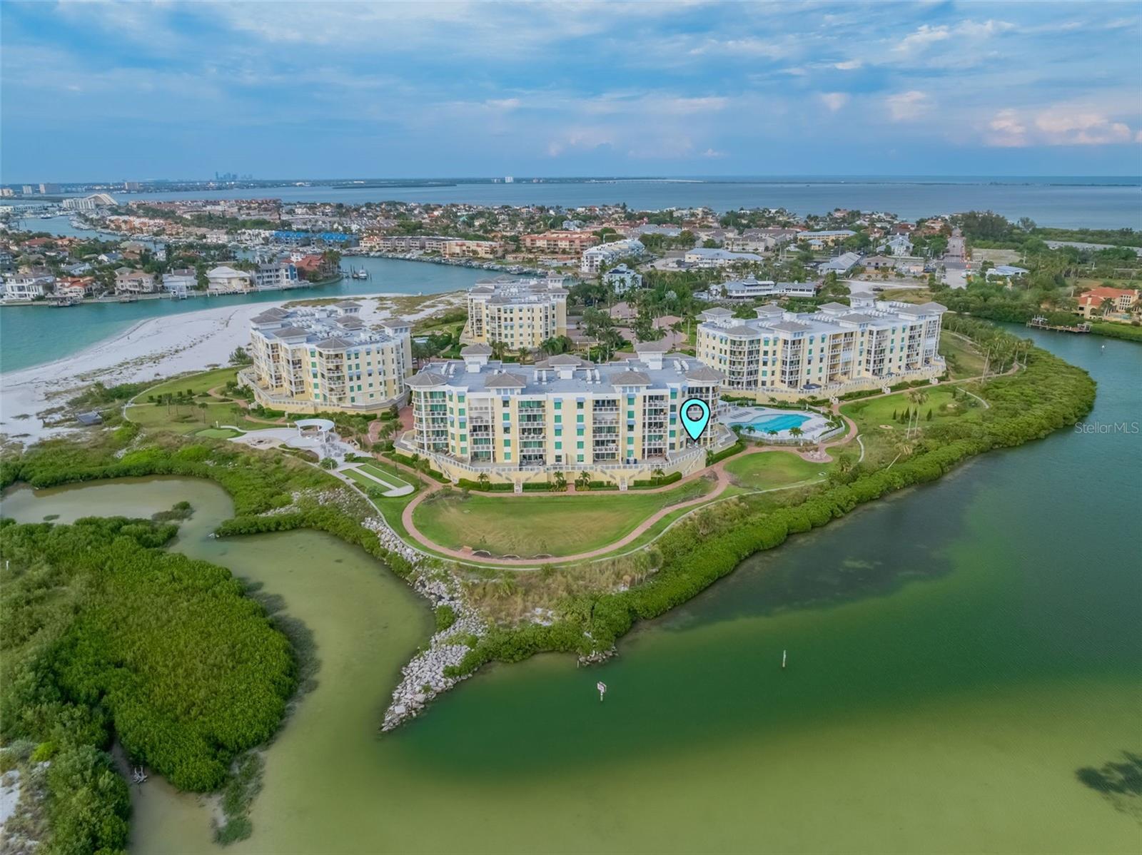 SUNSET POINTE AT COLLANY KEY III CONDO - Residential