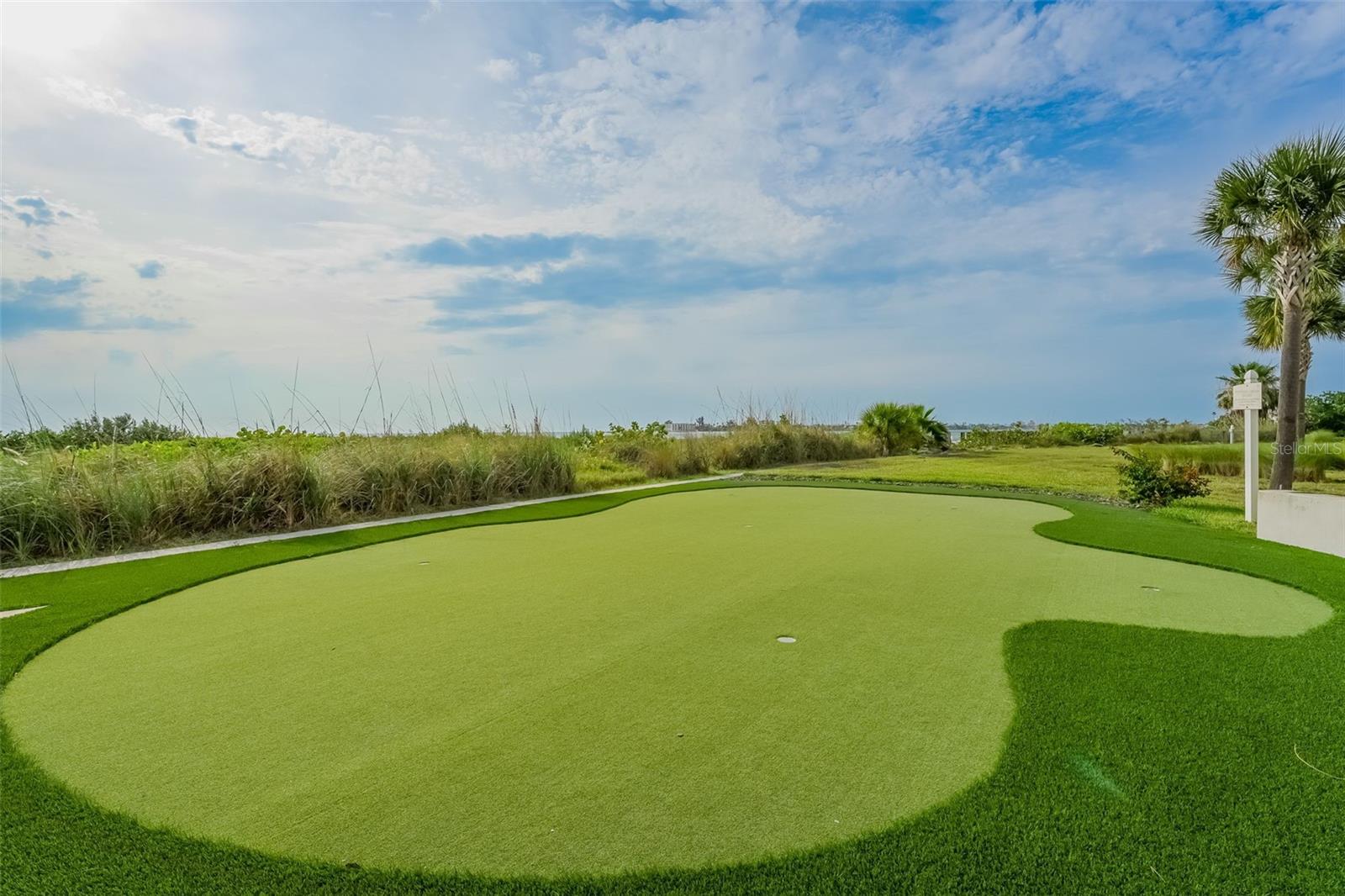 SUNSET POINTE AT COLLANY KEY III CONDO - Residential