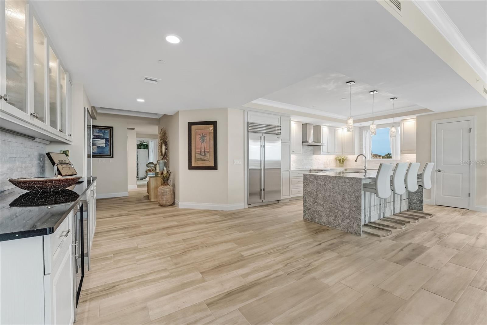 SUNSET POINTE AT COLLANY KEY III CONDO - Residential