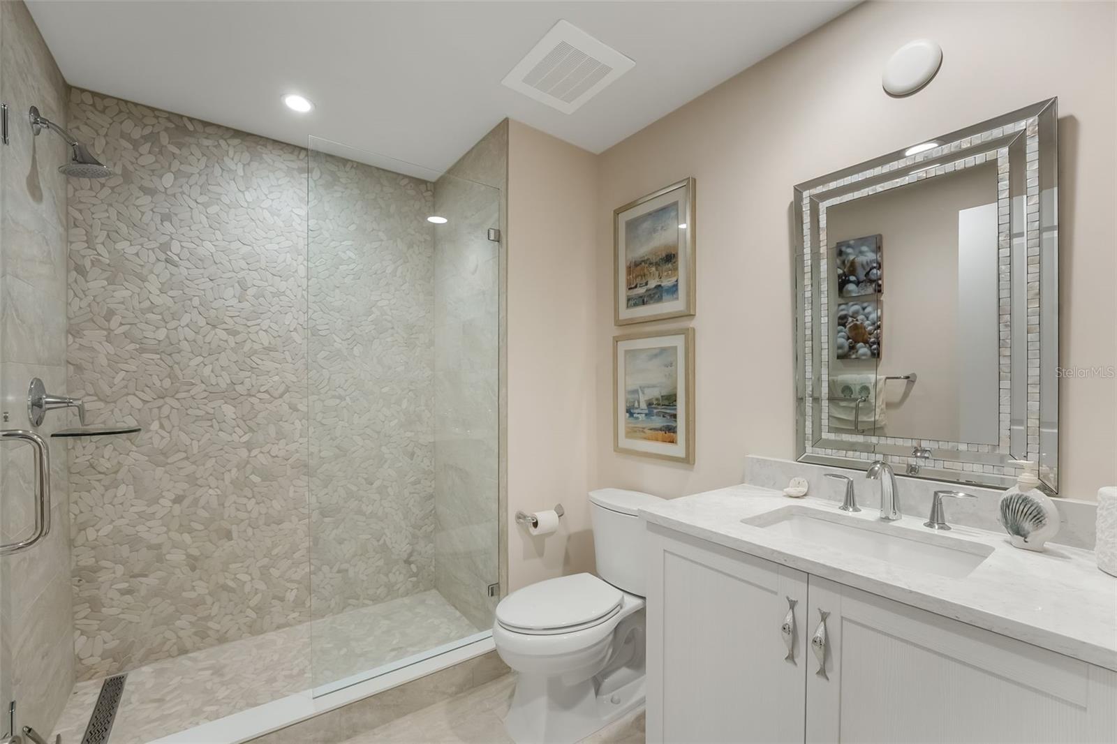 SUNSET POINTE AT COLLANY KEY III CONDO - Residential