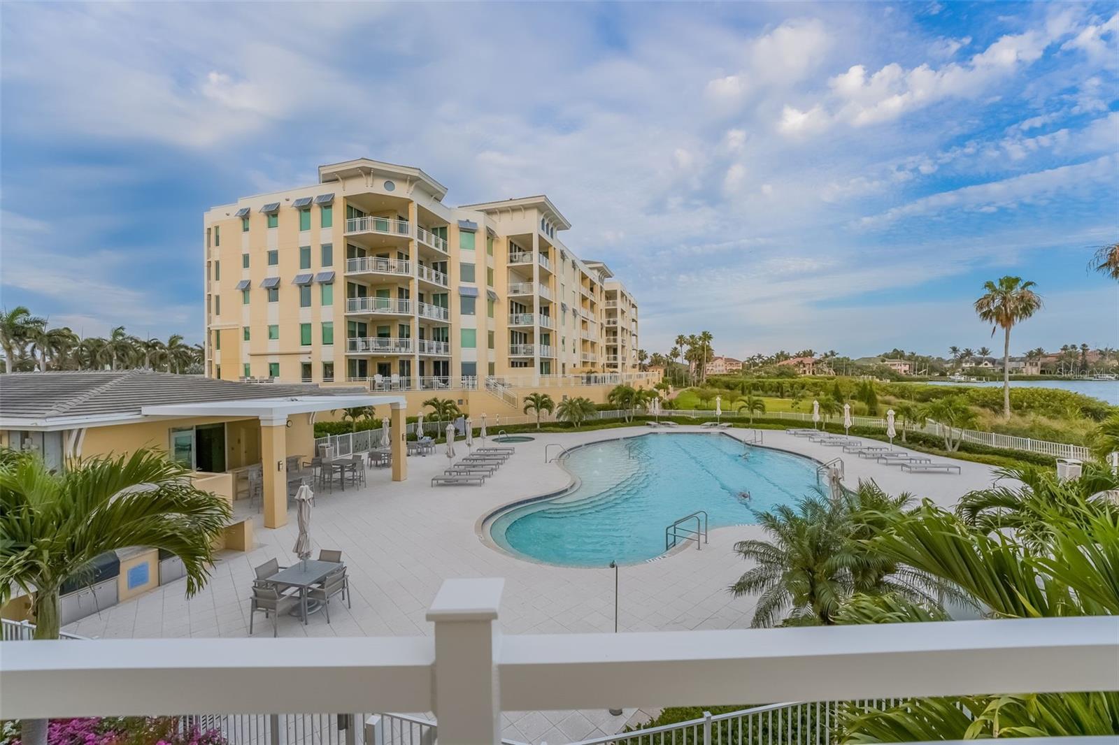 SUNSET POINTE AT COLLANY KEY III CONDO - Residential
