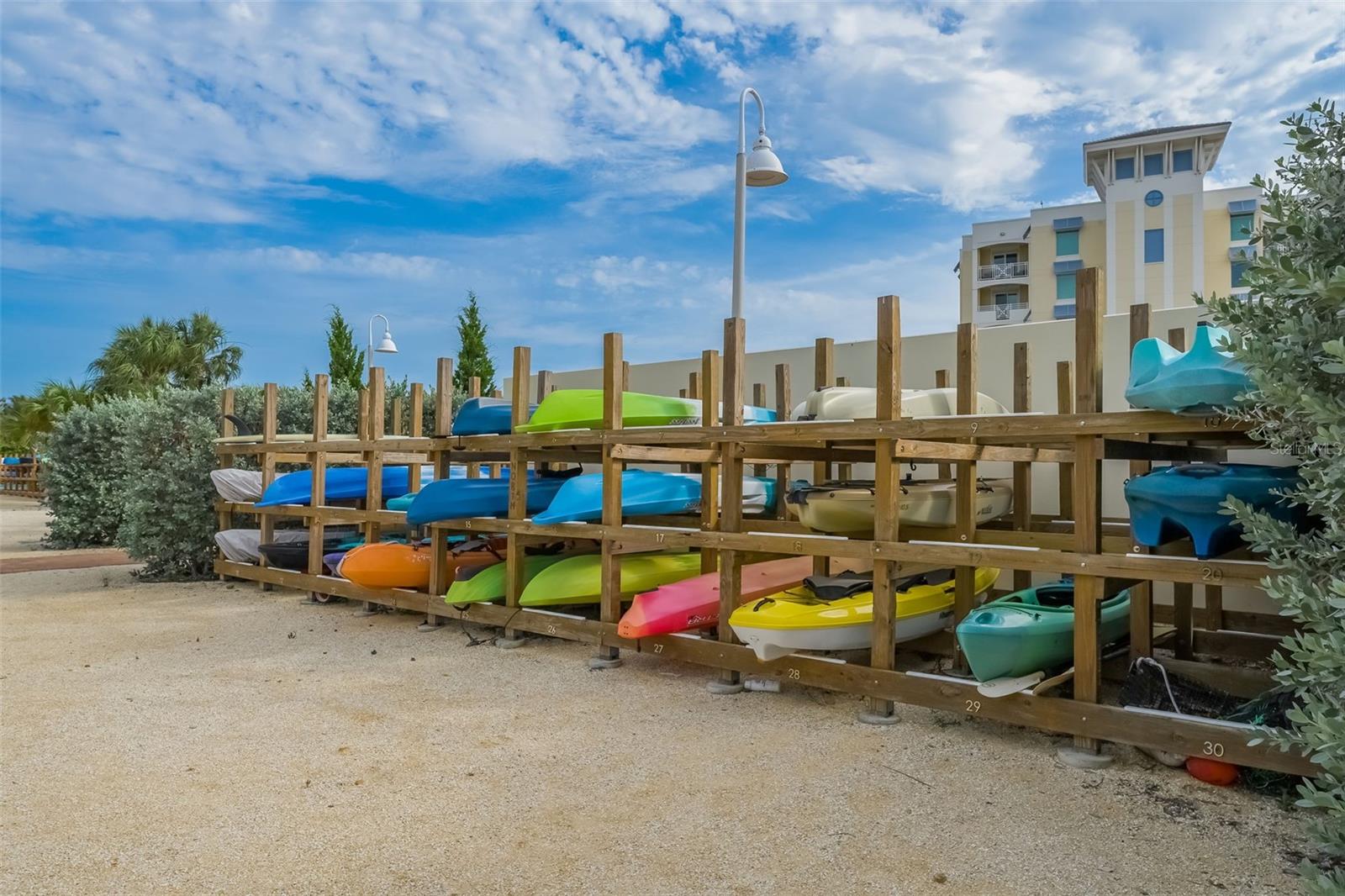 SUNSET POINTE AT COLLANY KEY III CONDO - Residential