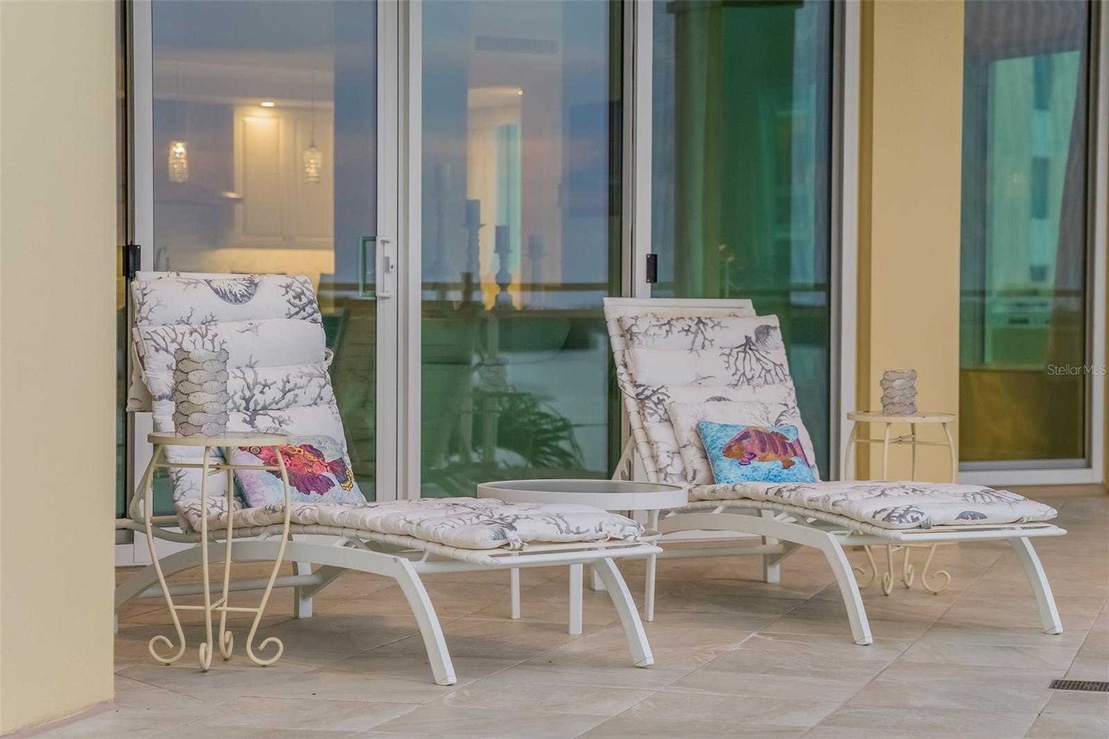 SUNSET POINTE AT COLLANY KEY III CONDO - Residential