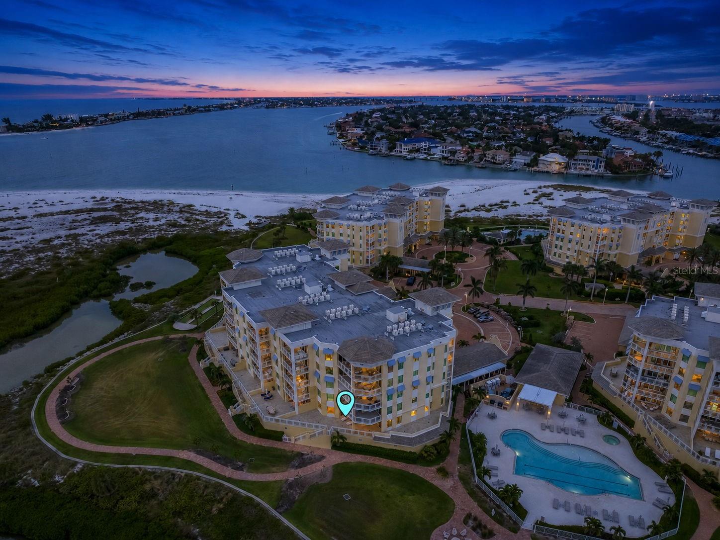 SUNSET POINTE AT COLLANY KEY III CONDO - Residential