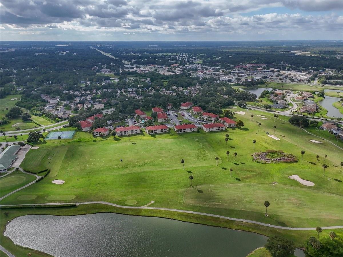 SHINGLE CRK RESERVE / OAKS PH 3 / SHINGLE CREEK - Residential Lease