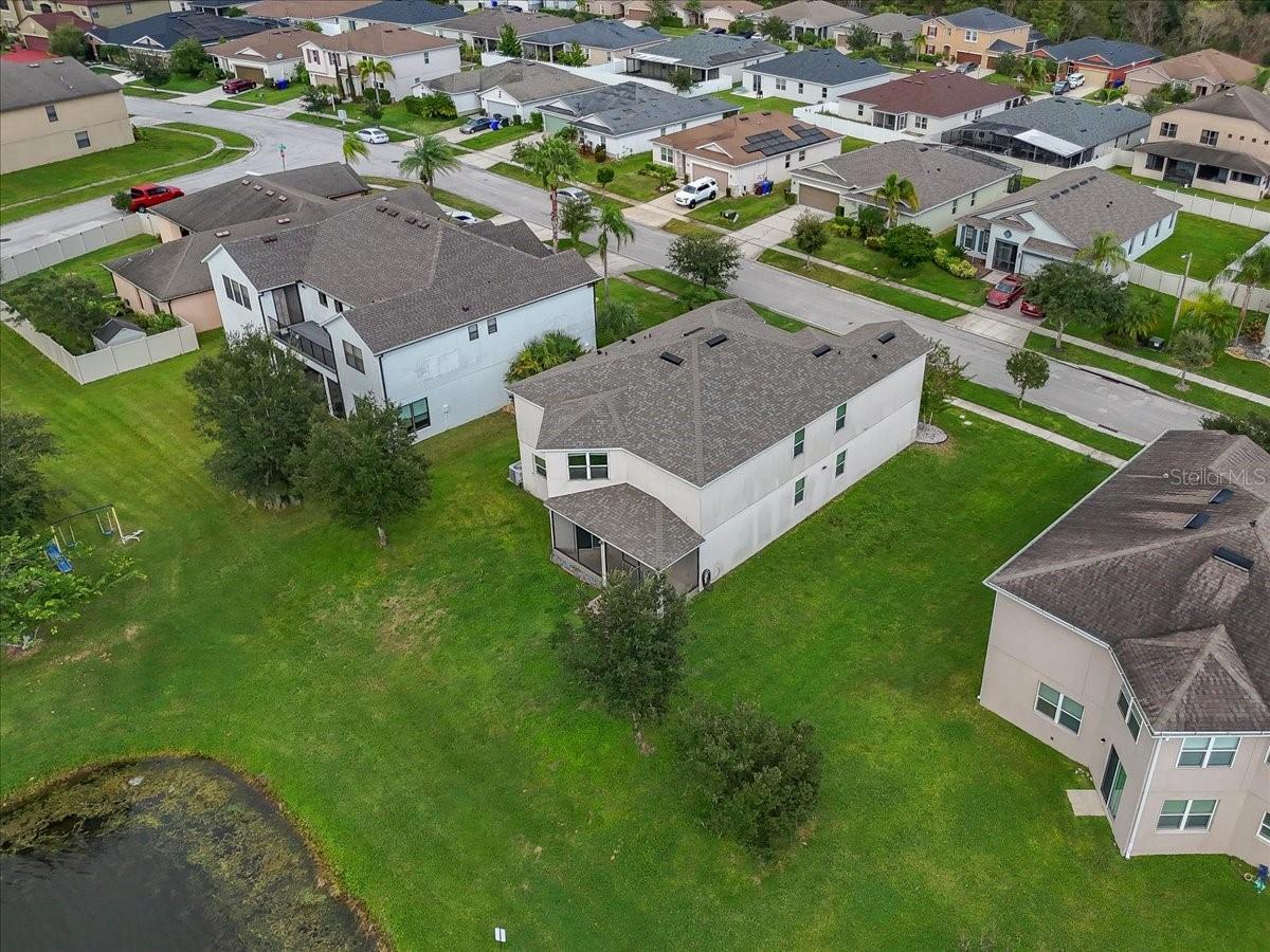 SHINGLE CRK RESERVE / OAKS PH 3 / SHINGLE CREEK - Residential Lease