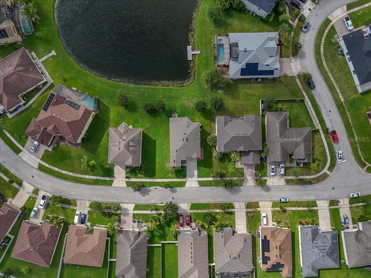 SHINGLE CRK RESERVE / OAKS PH 3 / SHINGLE CREEK - Residential Lease