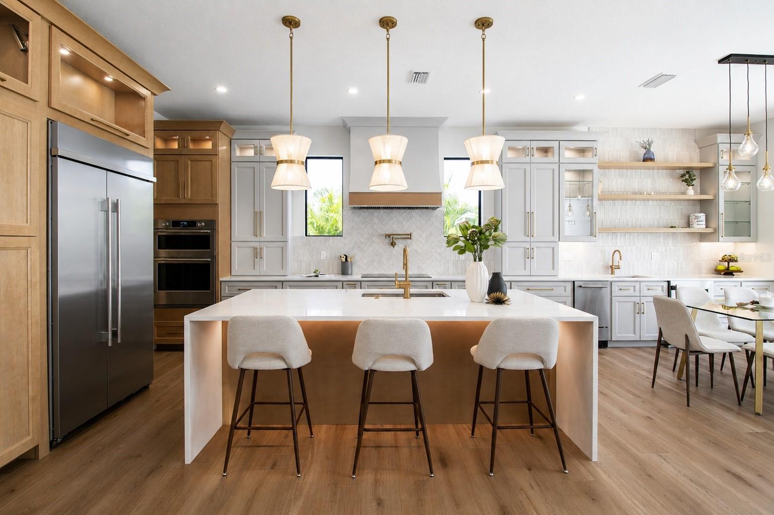 ARLINGTON PARK - Residential