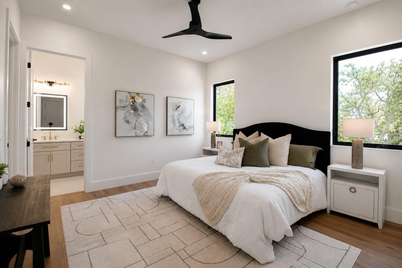 ARLINGTON PARK - Residential