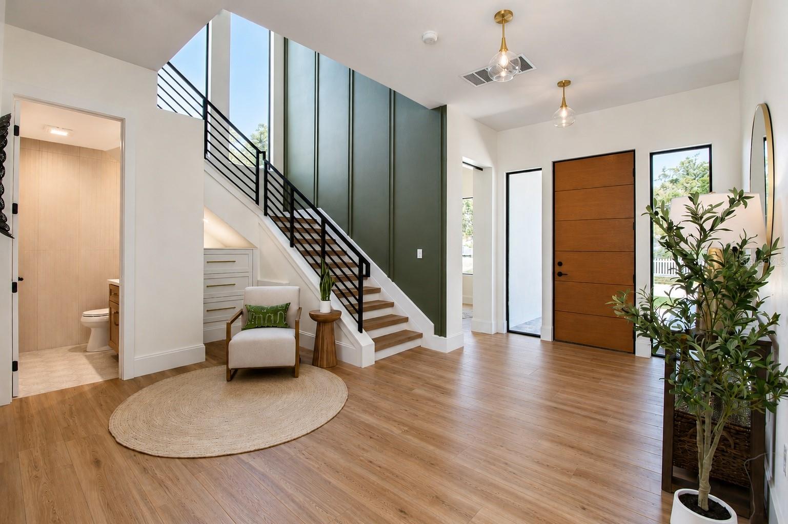 ARLINGTON PARK - Residential