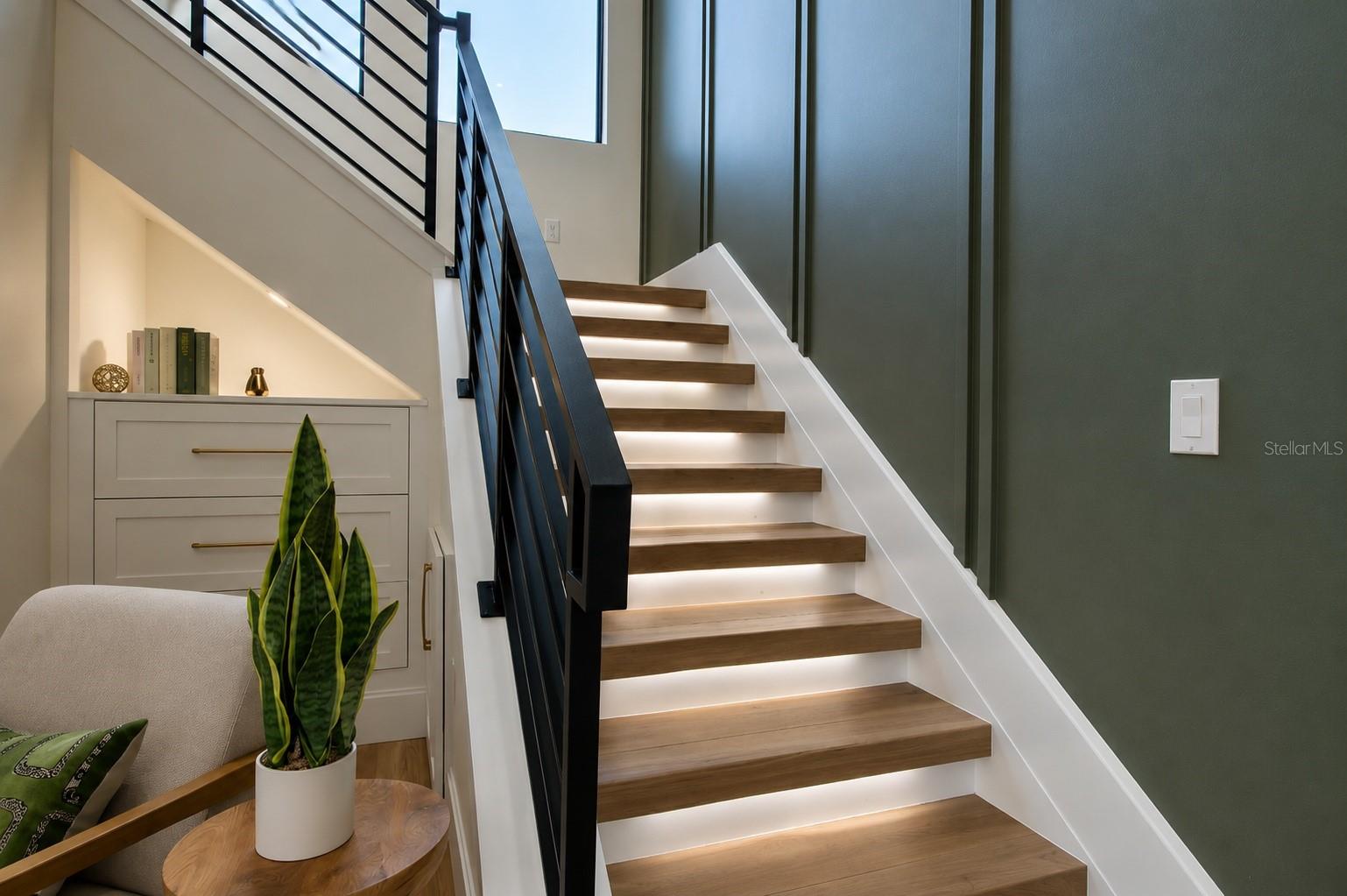ARLINGTON PARK - Residential