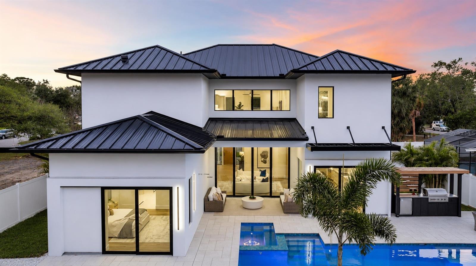 ARLINGTON PARK - Residential