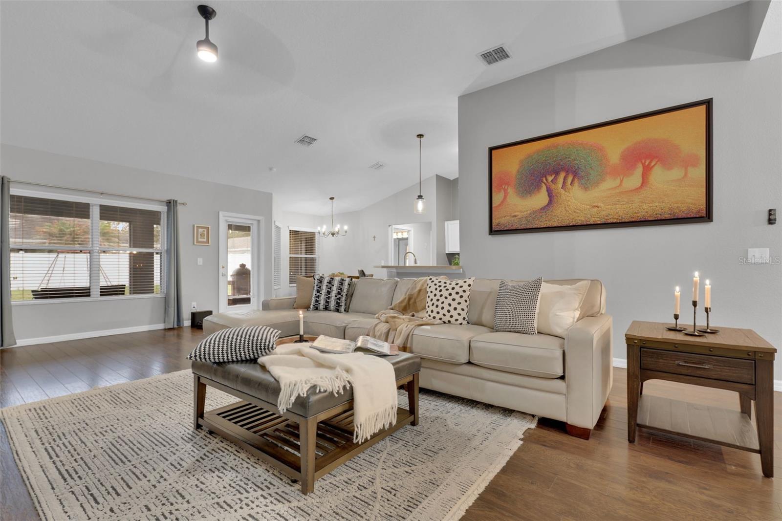 1033 TWISTED BRANCH LANE