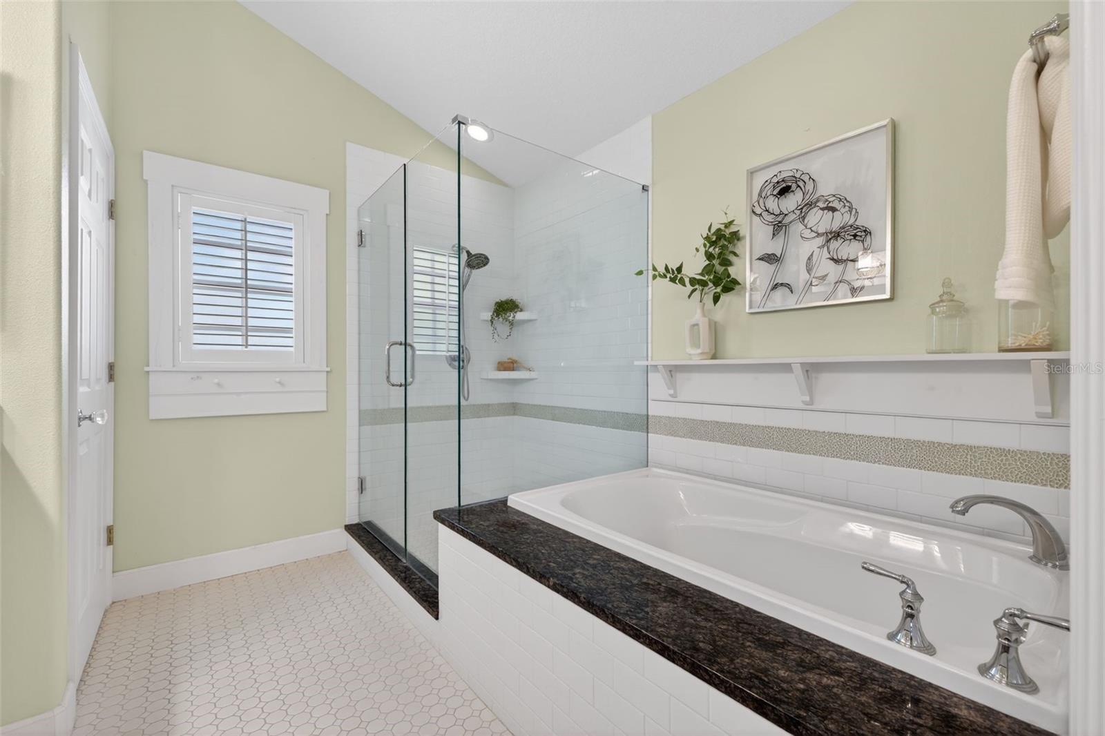 CRESCENT PARK HEIGHTS - Residential