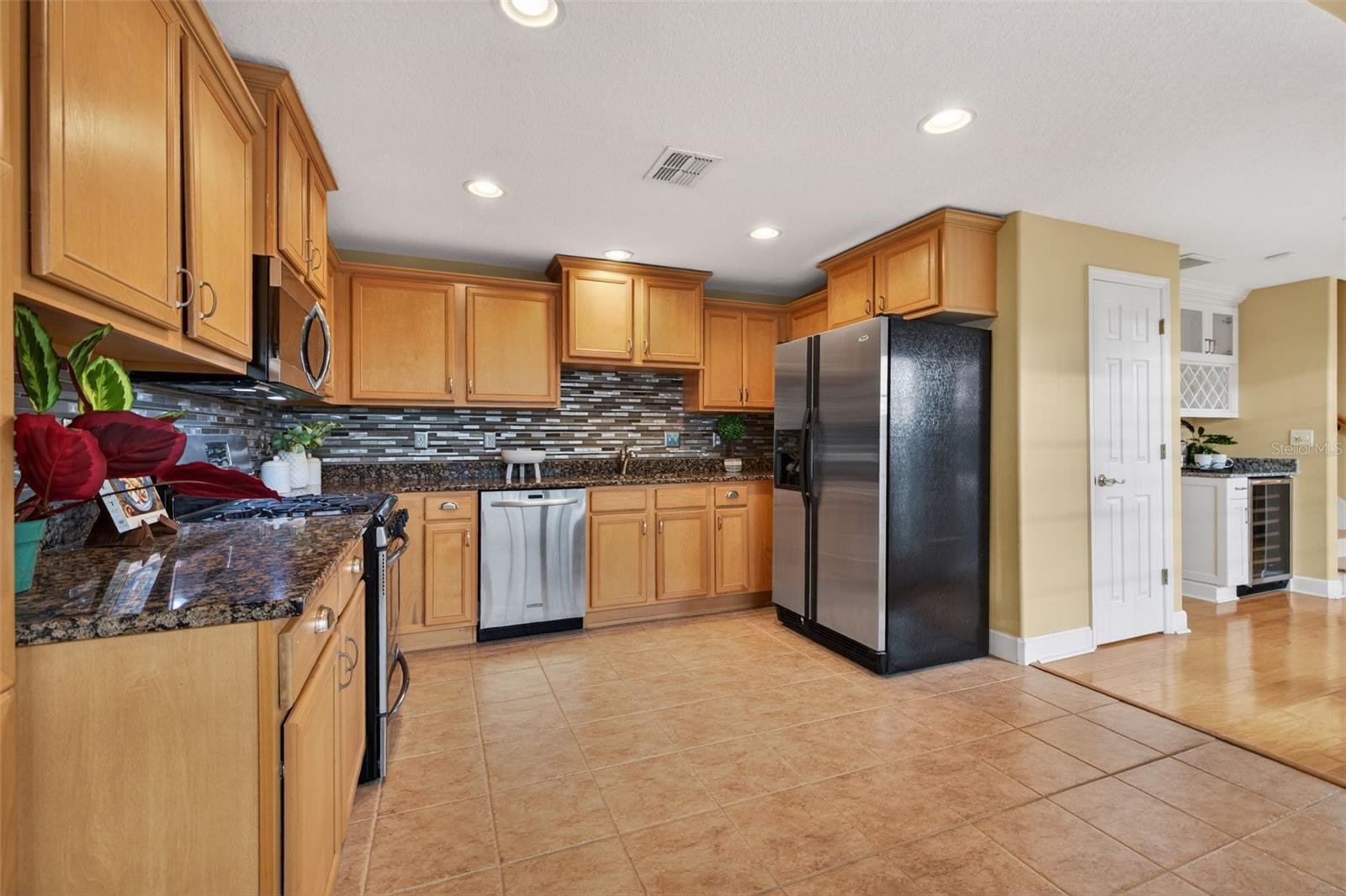 CRESCENT PARK HEIGHTS - Residential