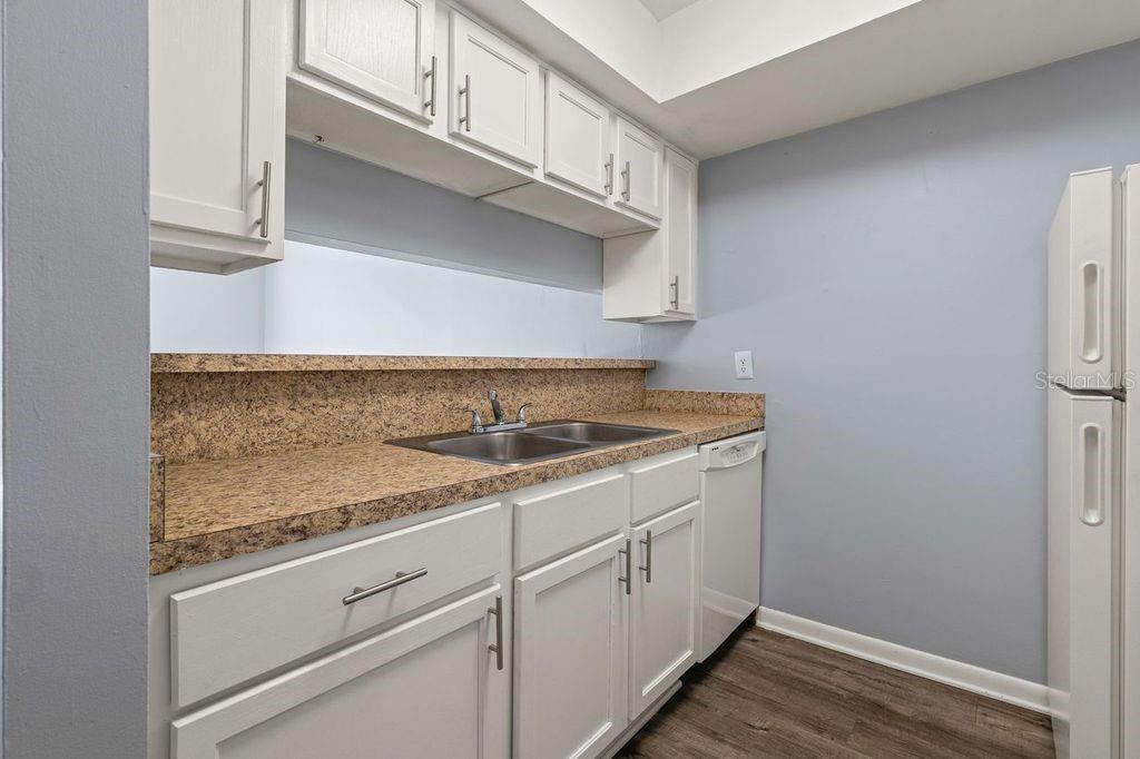 6324 NEWTOWN CIRCLE 24B1