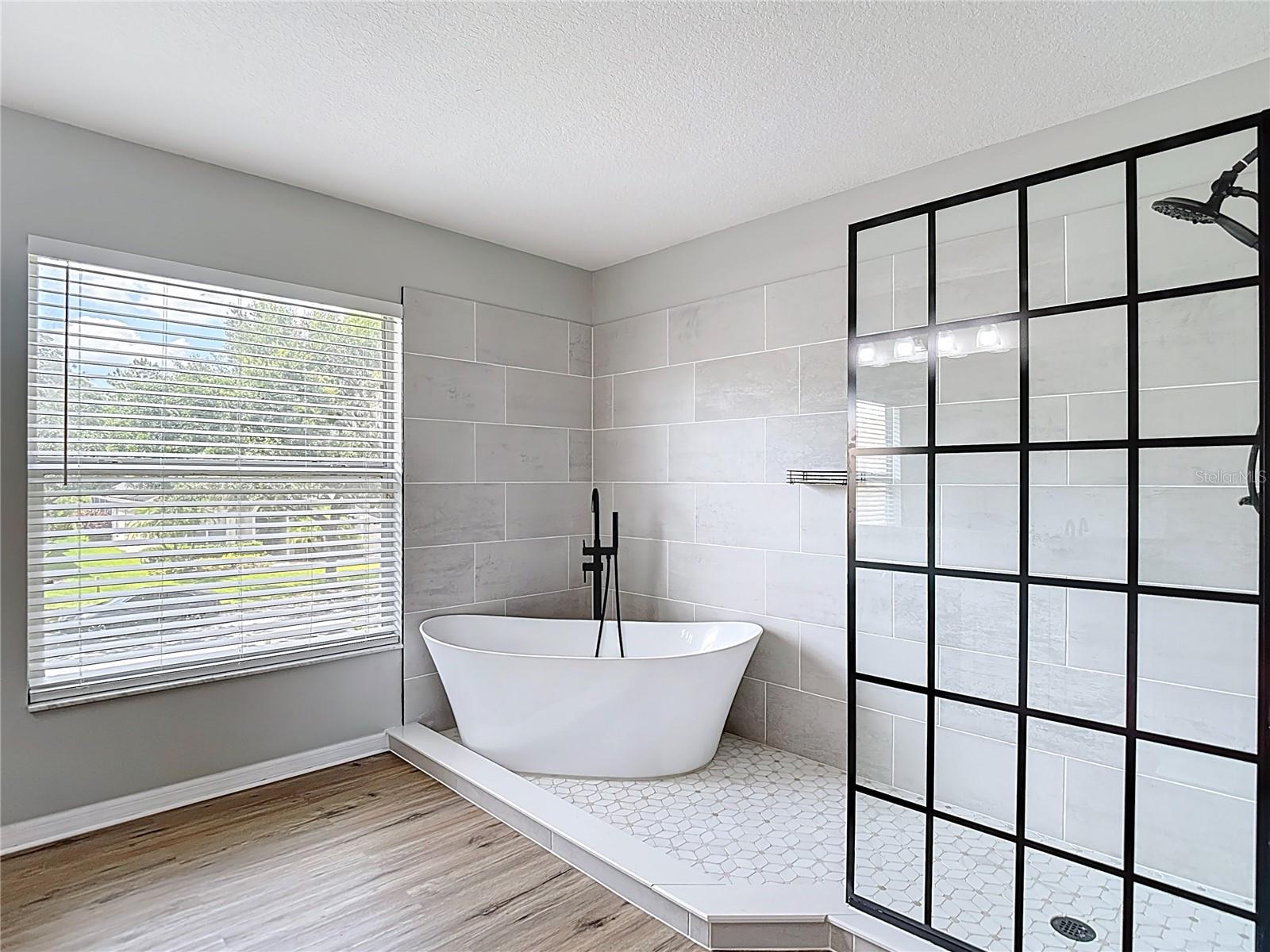 HERITAGE ISLES PH 1B - Residential