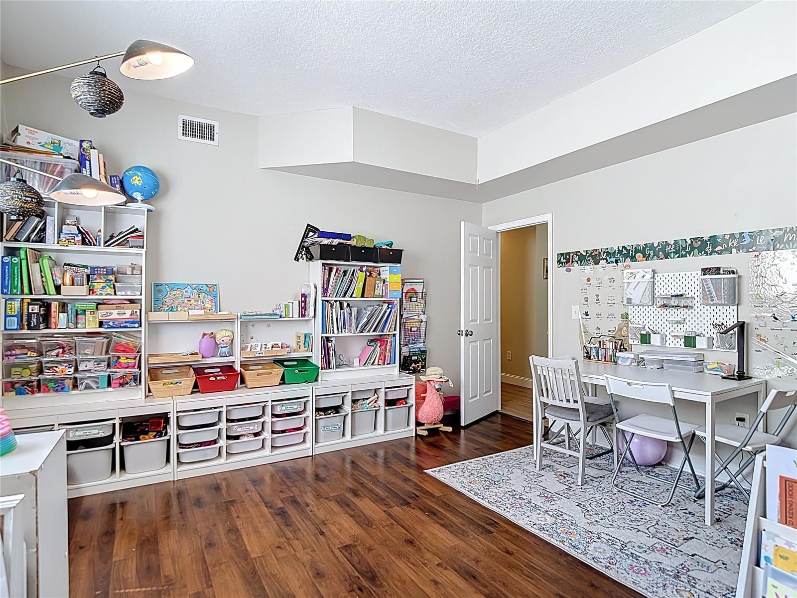 HERITAGE ISLES PH 1B - Residential