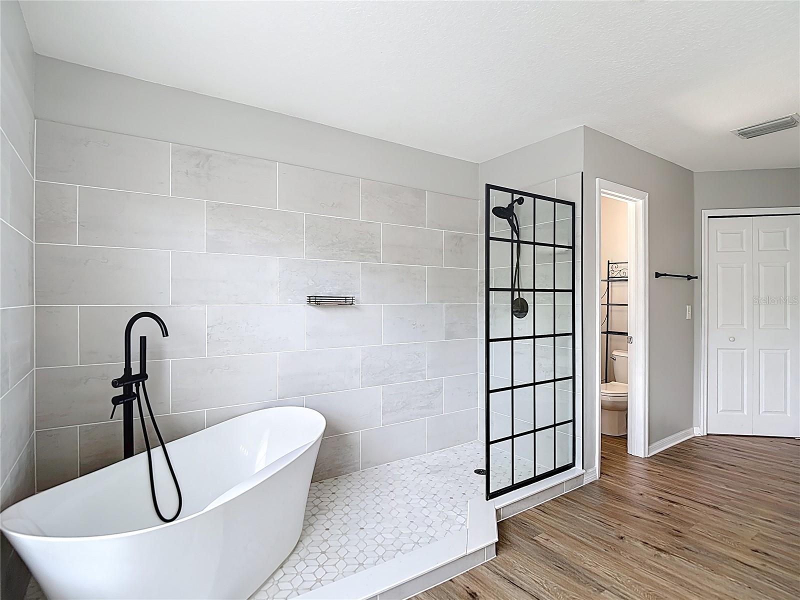 HERITAGE ISLES PH 1B - Residential