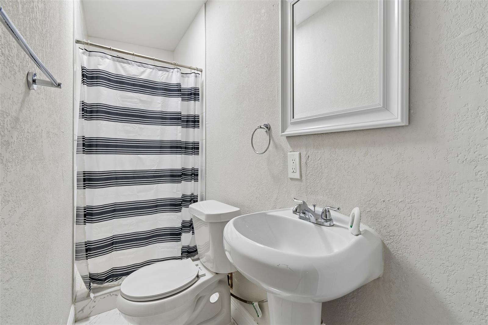 TOWNN COUNTRY PARK SEC 9 UN 01 - Residential