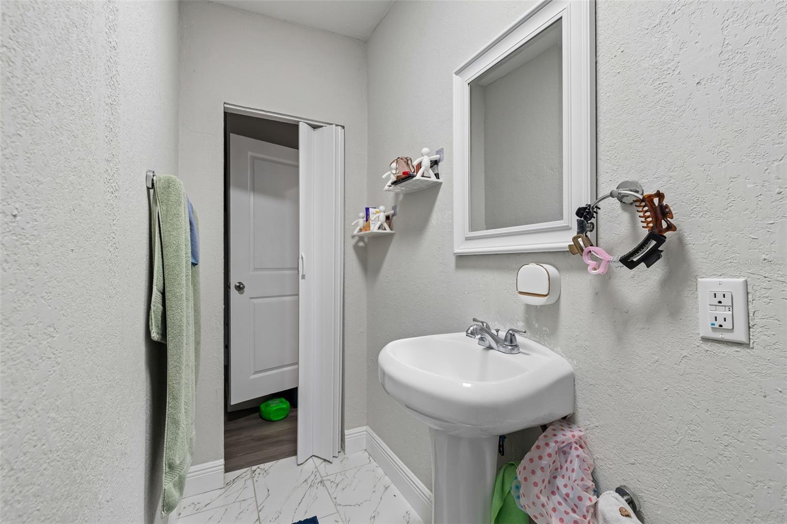 TOWNN COUNTRY PARK SEC 9 UN 01 - Residential