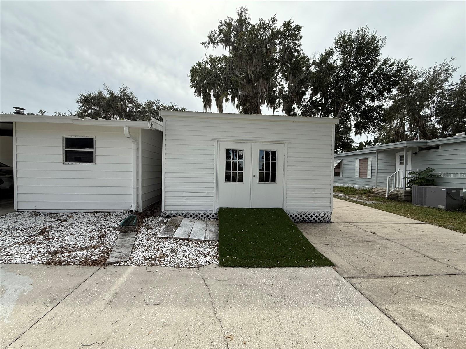 CONTINENTAL CAMPER RESS INCORP - Residential