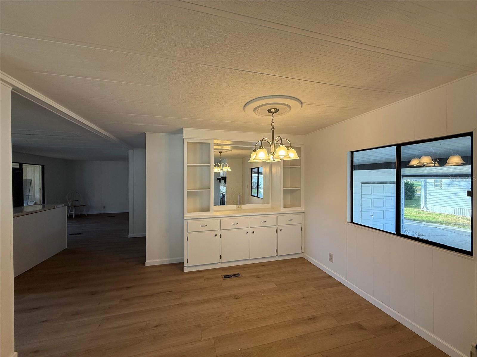 CONTINENTAL CAMPER RESS INCORP - Residential