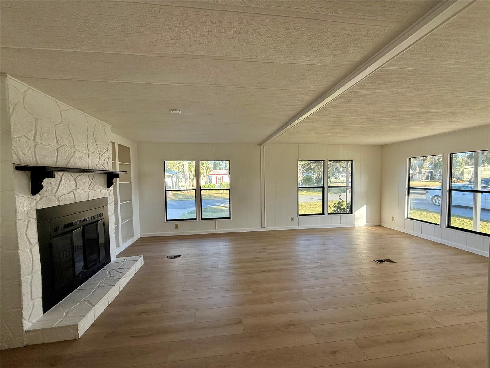 CONTINENTAL CAMPER RESS INCORP - Residential