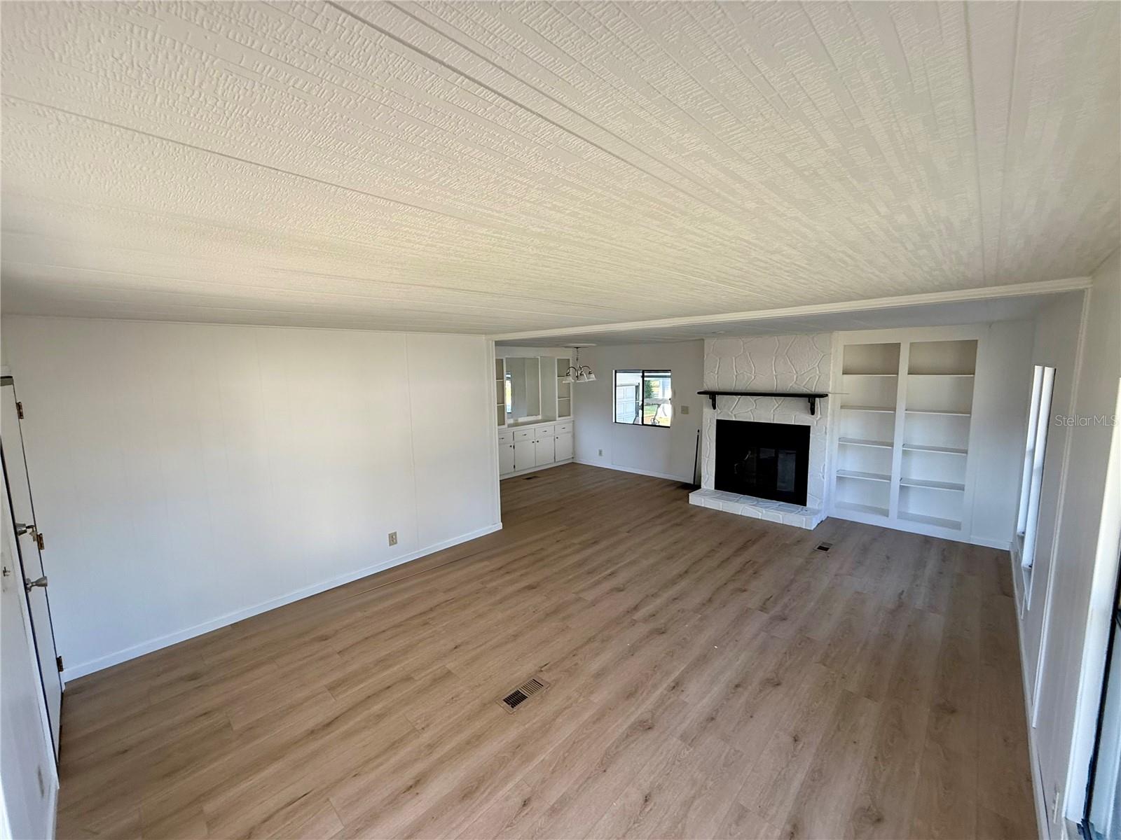 CONTINENTAL CAMPER RESS INCORP - Residential