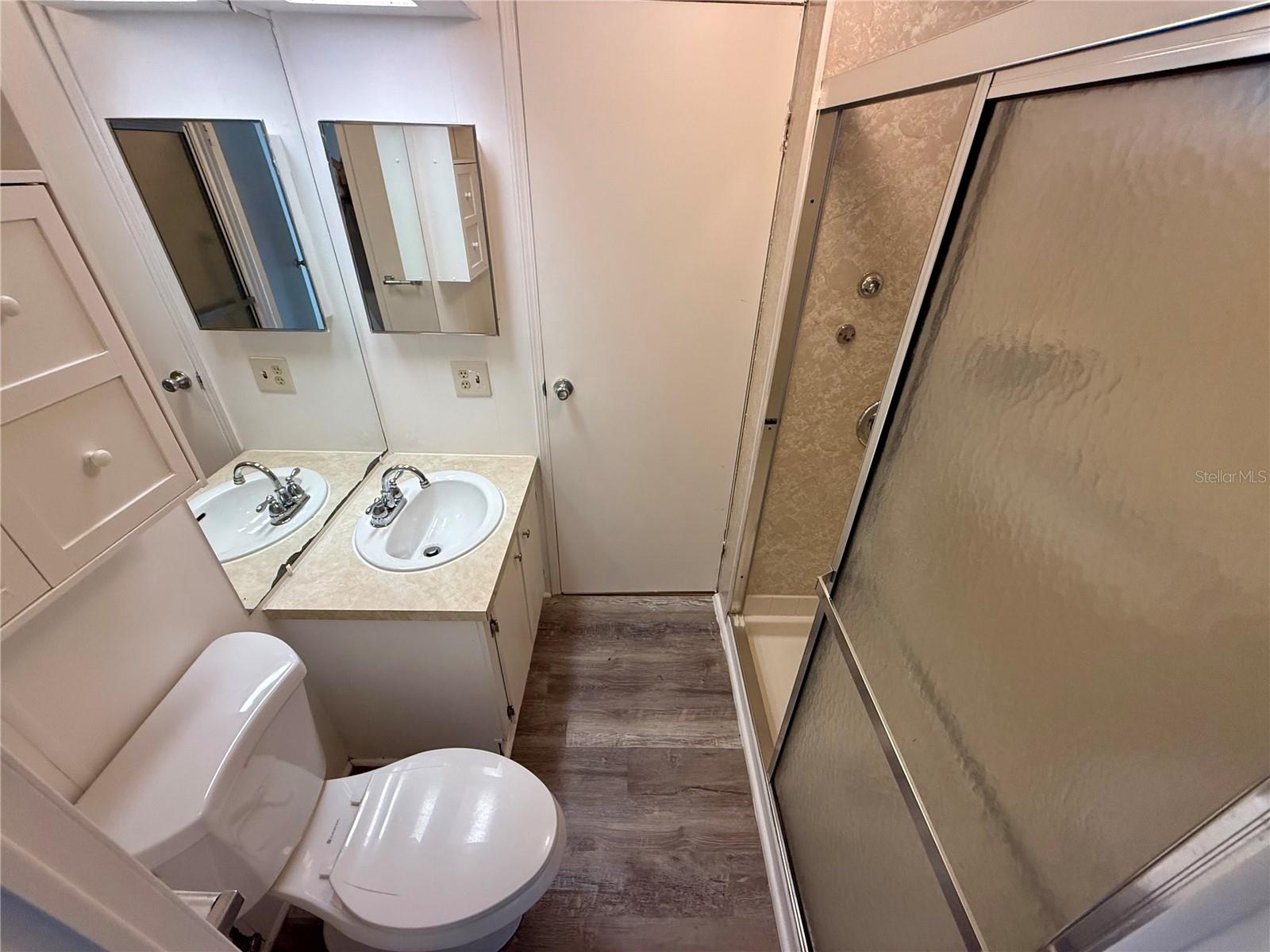 CONTINENTAL CAMPER RESS INCORP - Residential