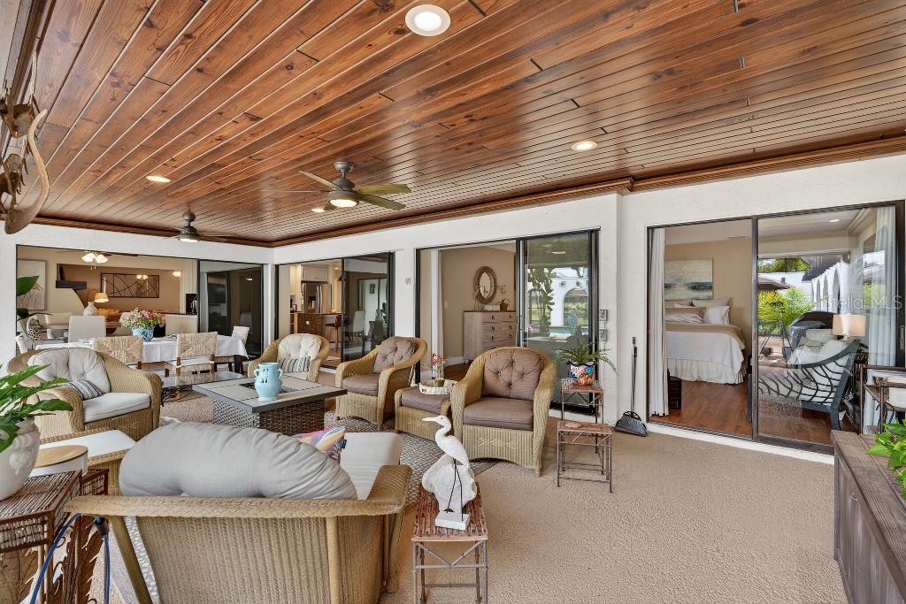 THE MEADOWS - Residential