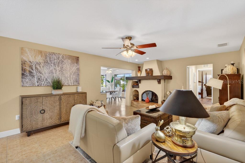 THE MEADOWS - Residential