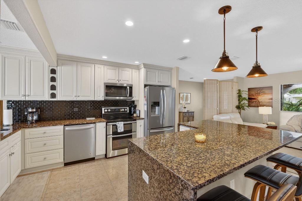 THE MEADOWS - Residential