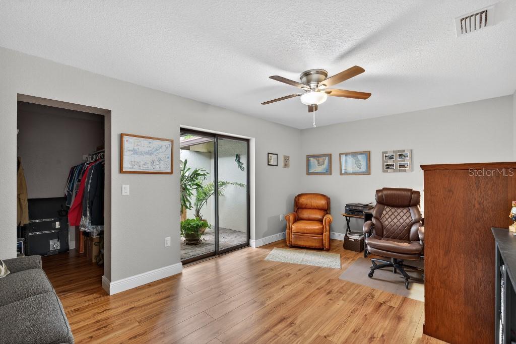 THE MEADOWS - Residential