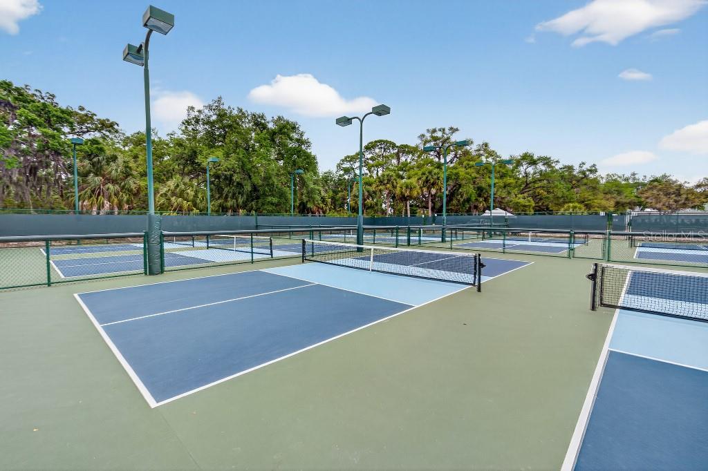 THE MEADOWS - Residential